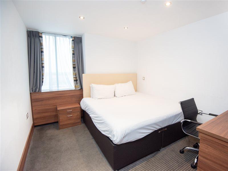 ווטפורד Livin' Serviced Apartments מראה חיצוני תמונה
