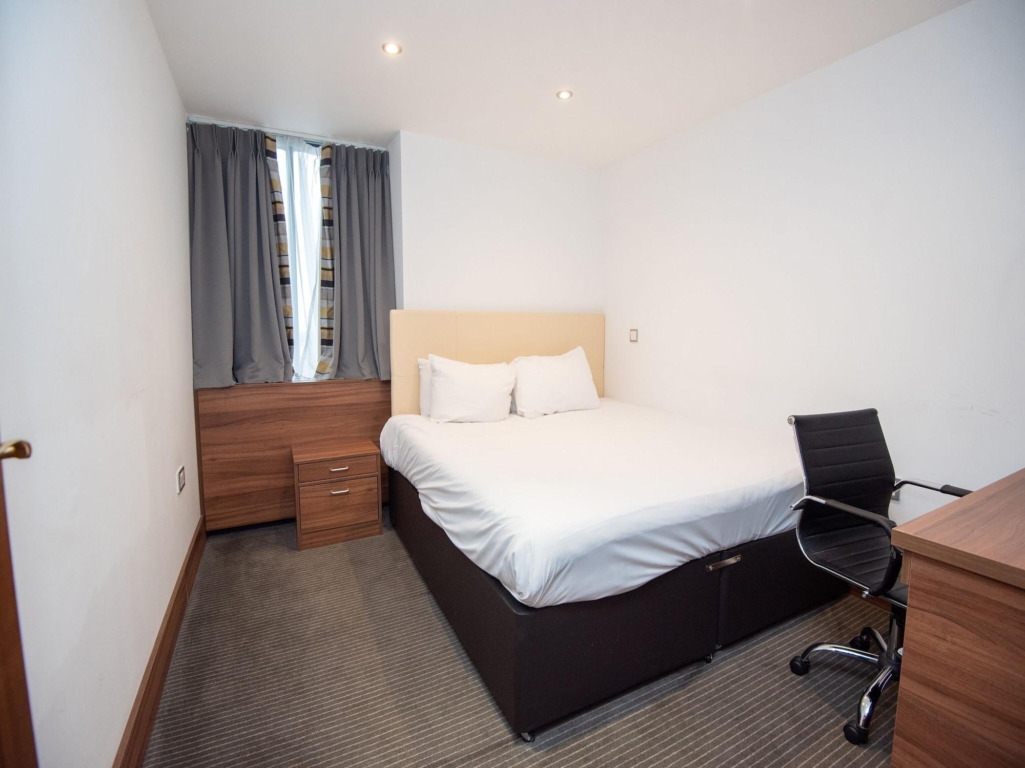 ווטפורד Livin' Serviced Apartments מראה חיצוני תמונה