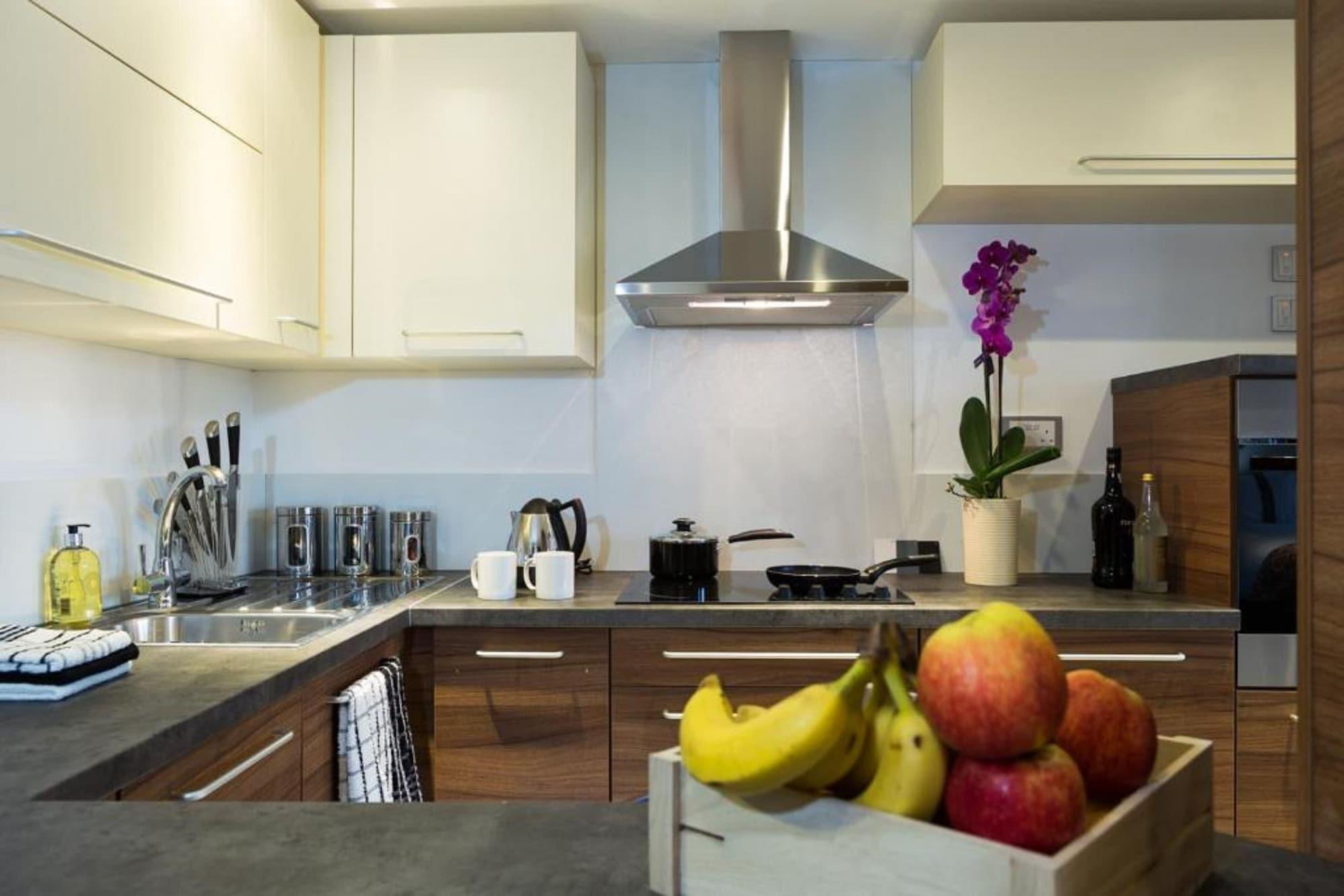 ווטפורד Livin' Serviced Apartments מראה חיצוני תמונה