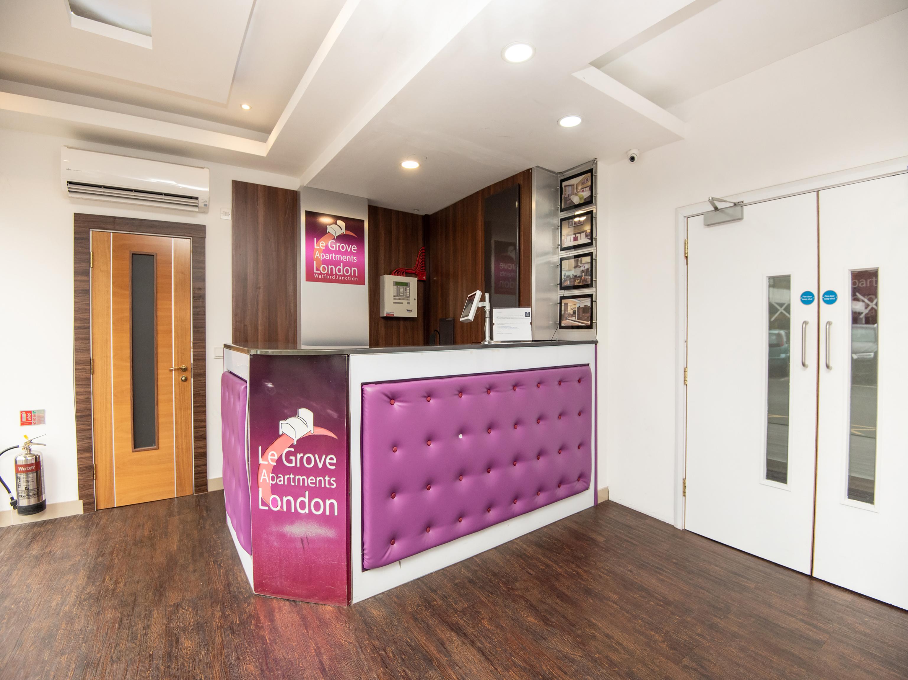 ווטפורד Livin' Serviced Apartments מראה חיצוני תמונה