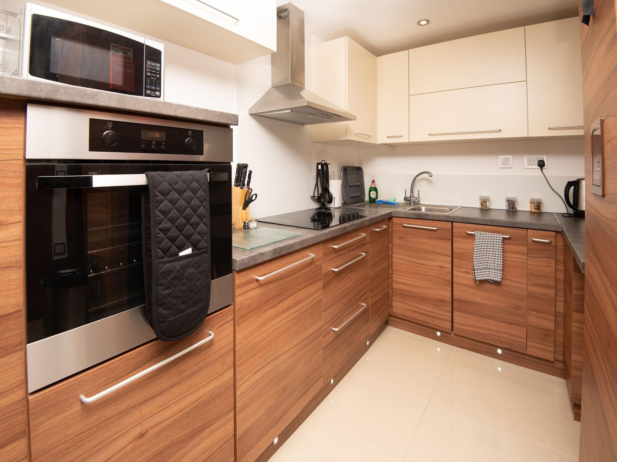 ווטפורד Livin' Serviced Apartments מראה חיצוני תמונה