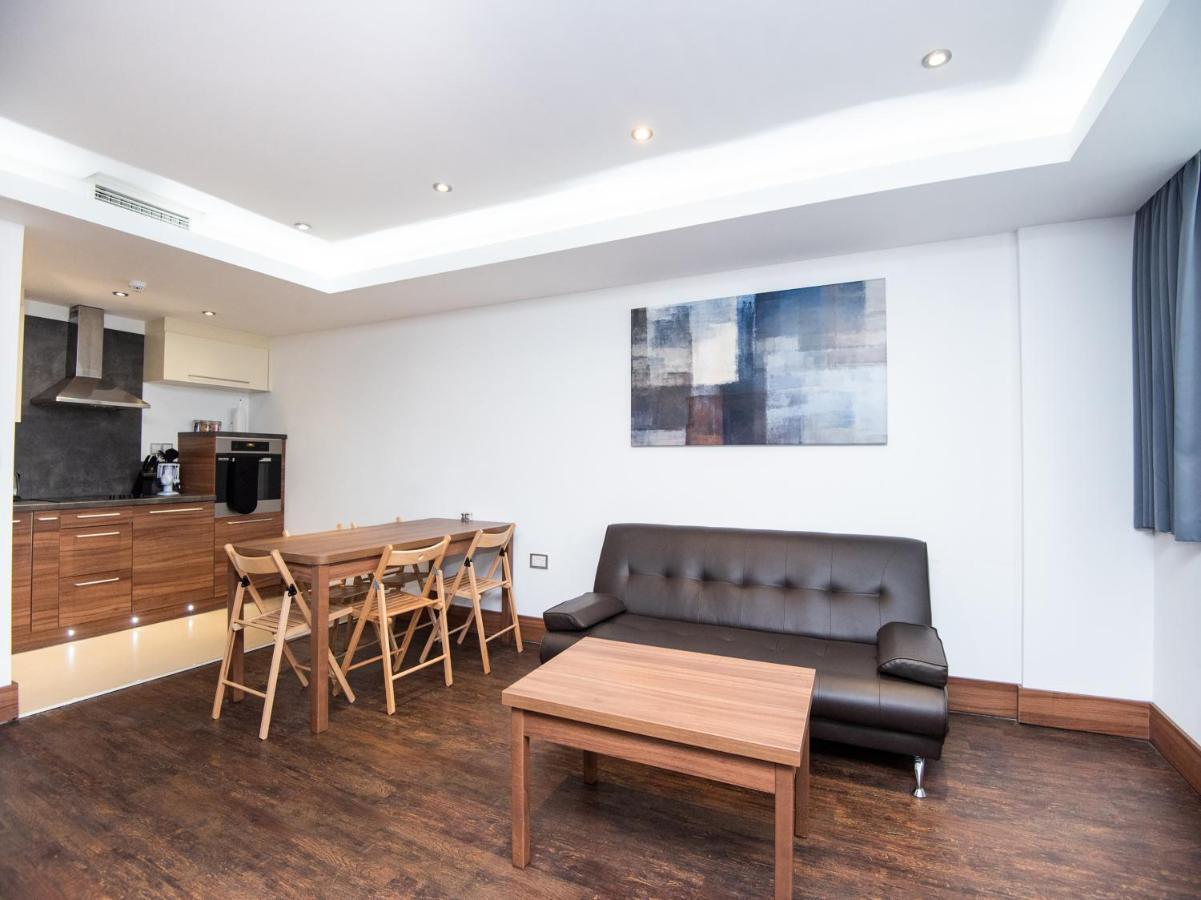 ווטפורד Livin' Serviced Apartments מראה חיצוני תמונה