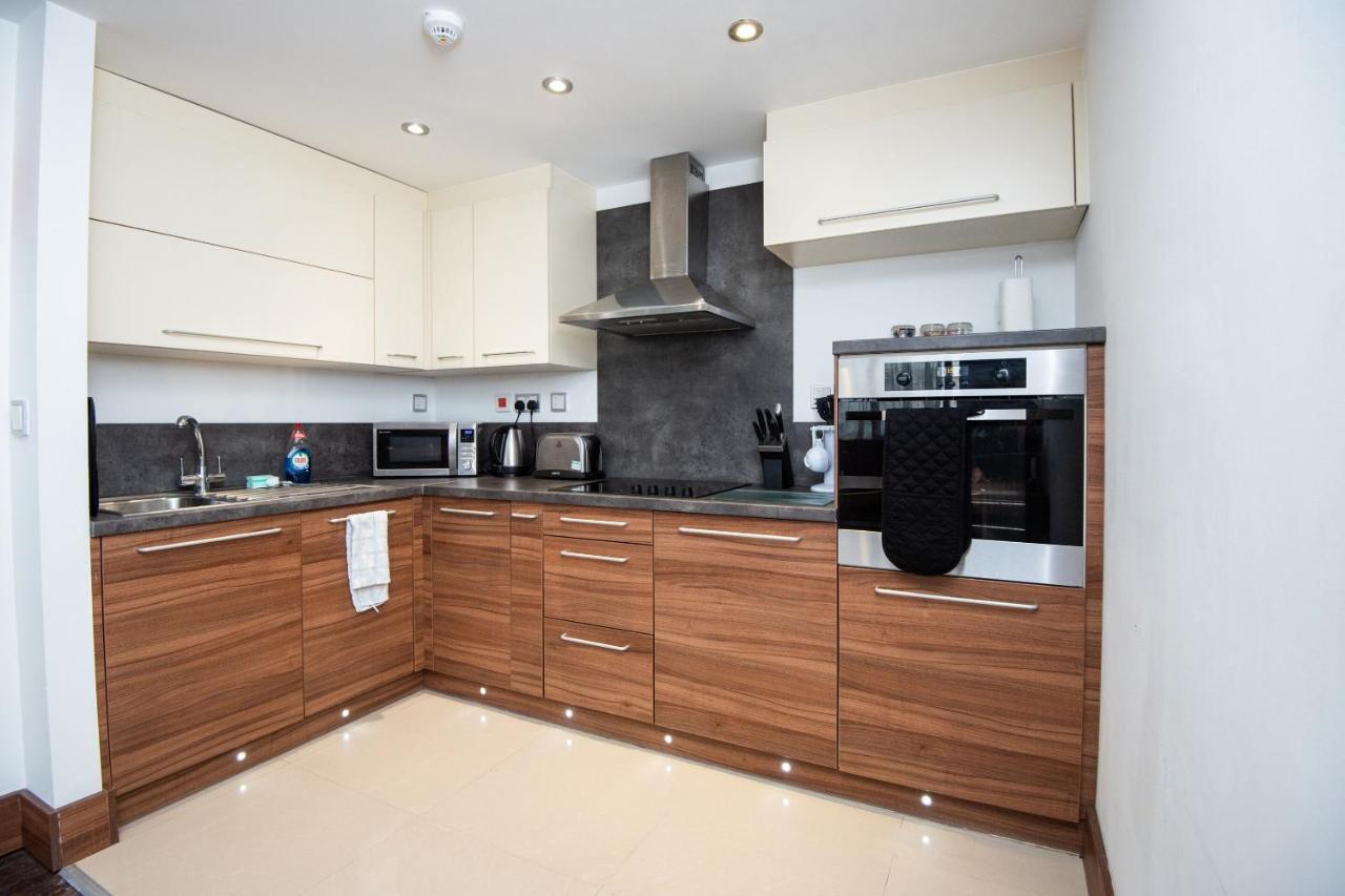 ווטפורד Livin' Serviced Apartments מראה חיצוני תמונה